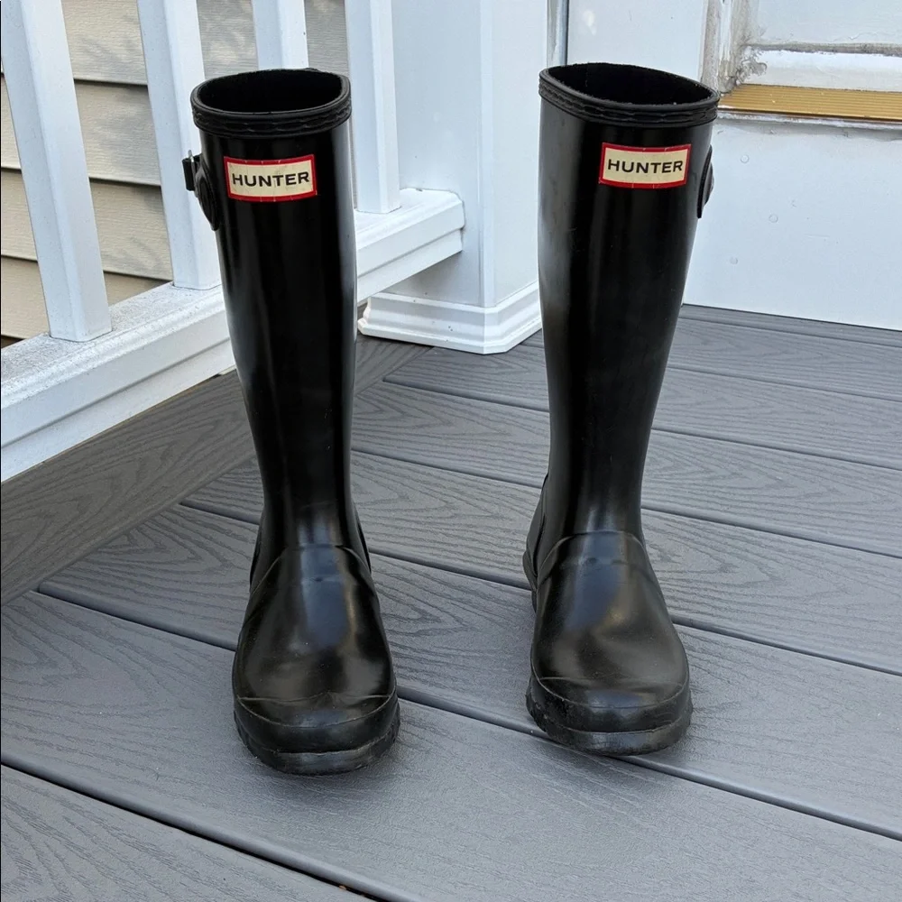 Hunter Unisex Rubber Rain Boots Waterproof Black Glossy US Size 2 Boy/3 Girl